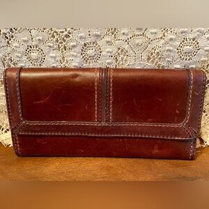 💥Fossil Leather Trifold Continental Wallet💥